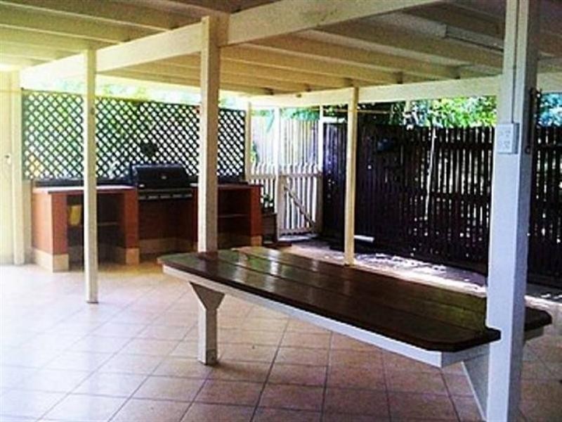 17 Valley Street, North Mackay QLD 4740