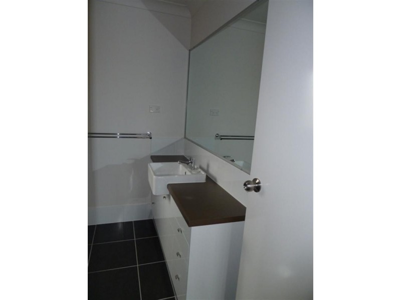 15 Dobinson Street, Bucasia QLD 4750