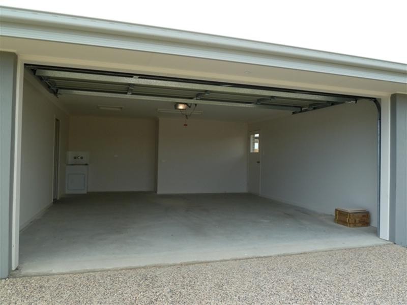 15 Dobinson Street, Bucasia QLD 4750