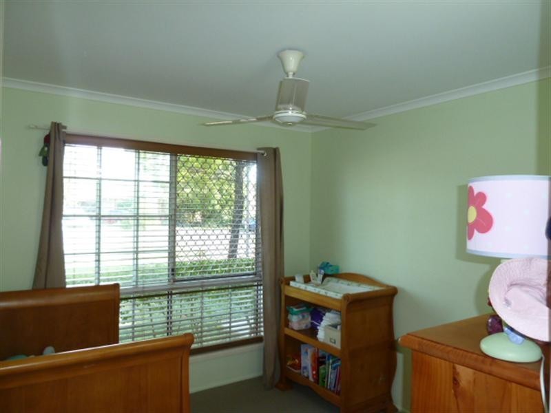 10 Youngs Lane, Walkerston QLD 4751