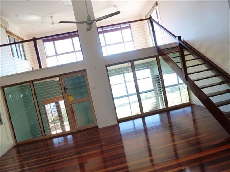 18 Seagull Street, Slade Point QLD 4740