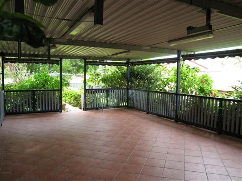 8 Stuart Street, Mount Pleasant QLD 4740