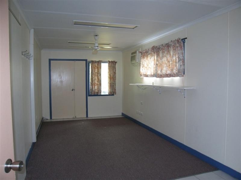 8 Stuart Street, Mount Pleasant QLD 4740