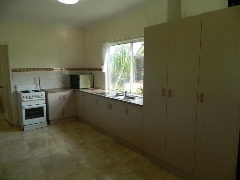 42 M McClures Road, Mirani QLD 4754