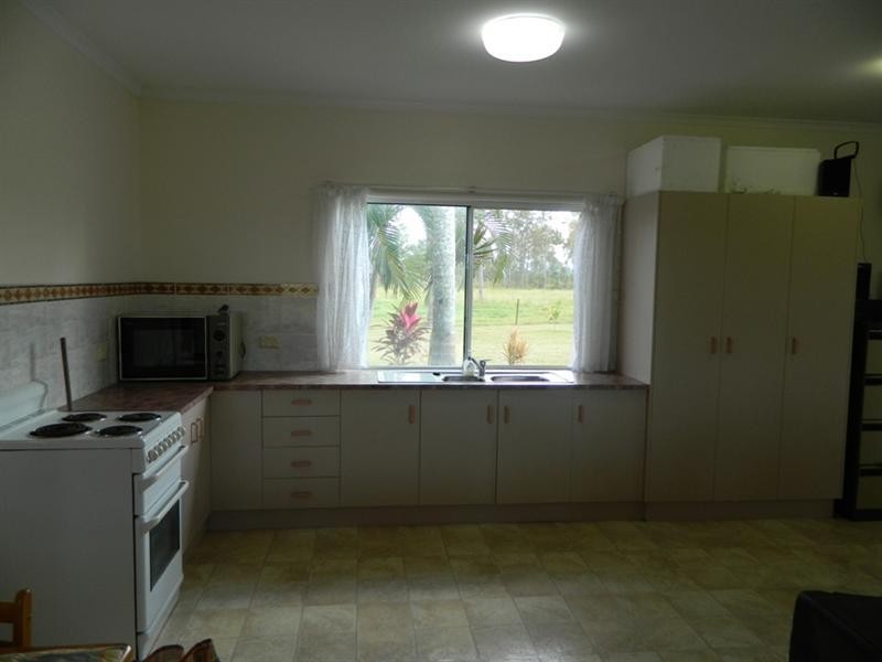 42 M McClures Road, Mirani QLD 4754