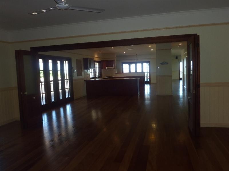 30 Sunset Drive, Mackay QLD 4740