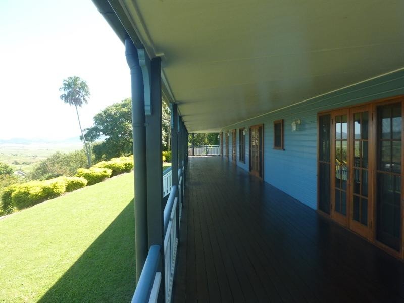 30 Sunset Drive, Mackay QLD 4740