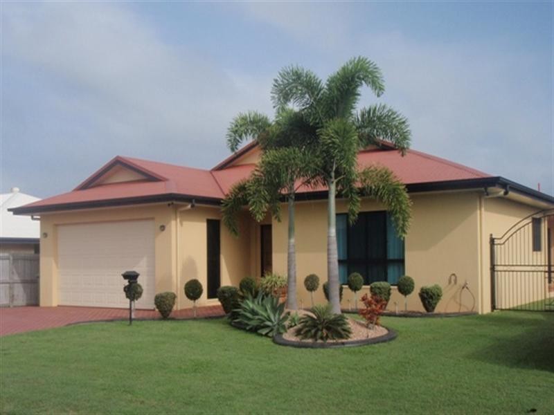 8 Pauline Street, Walkerston QLD 4751