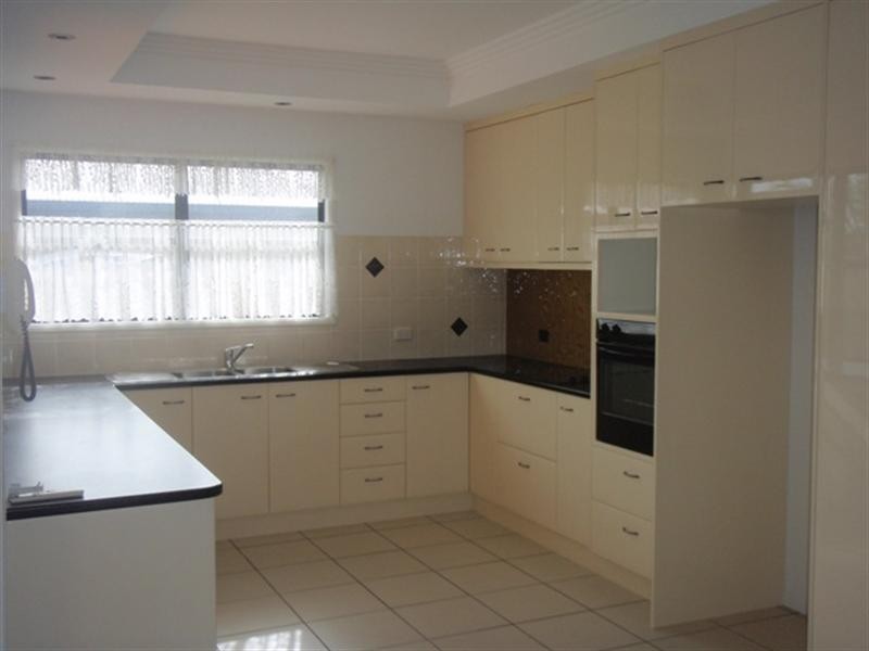 8 Pauline Street, Walkerston QLD 4751