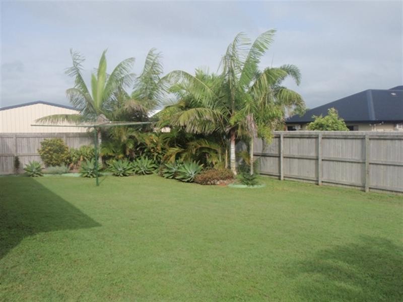 8 Pauline Street, Walkerston QLD 4751