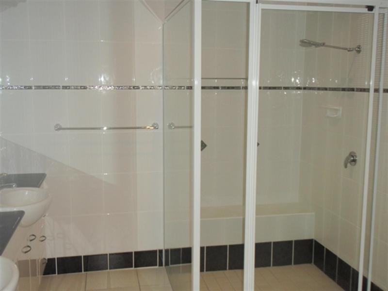 8 Pauline Street, Walkerston QLD 4751