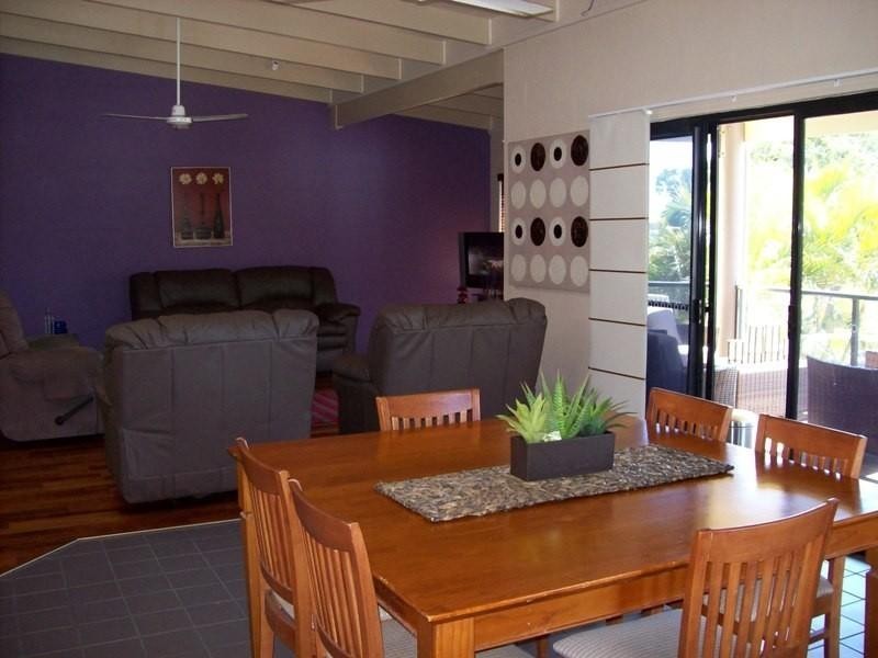 37 Slade Esplanade, Slade Point QLD 4740