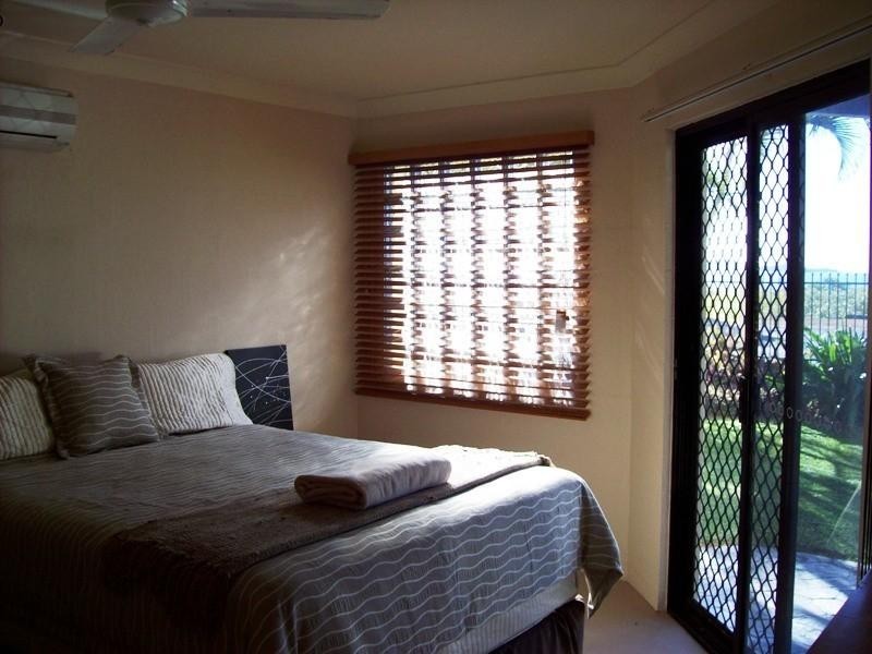 37 Slade Esplanade, Slade Point QLD 4740