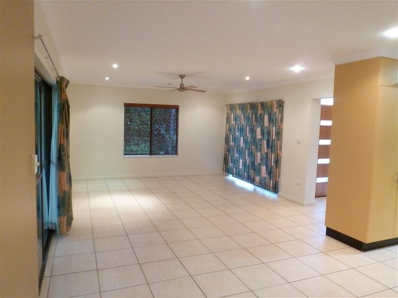 25 Annie Wood Avenue, Mount Pleasant QLD 4740