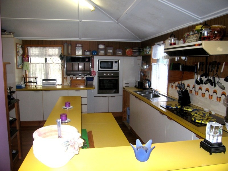 5 Thornber Street, North Mackay QLD 4740