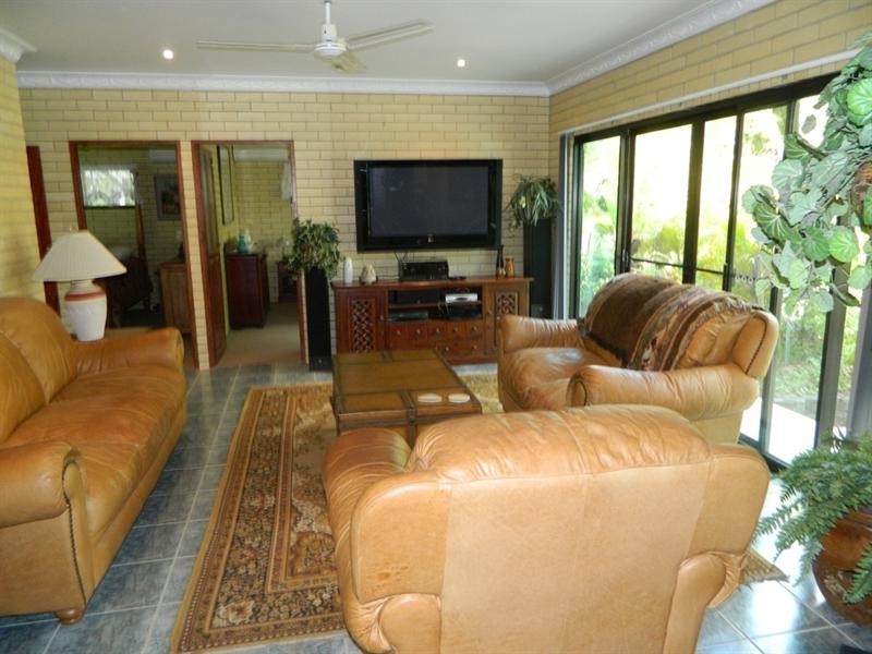 4936 BRUCE Highway, Mount Pelion QLD 4741