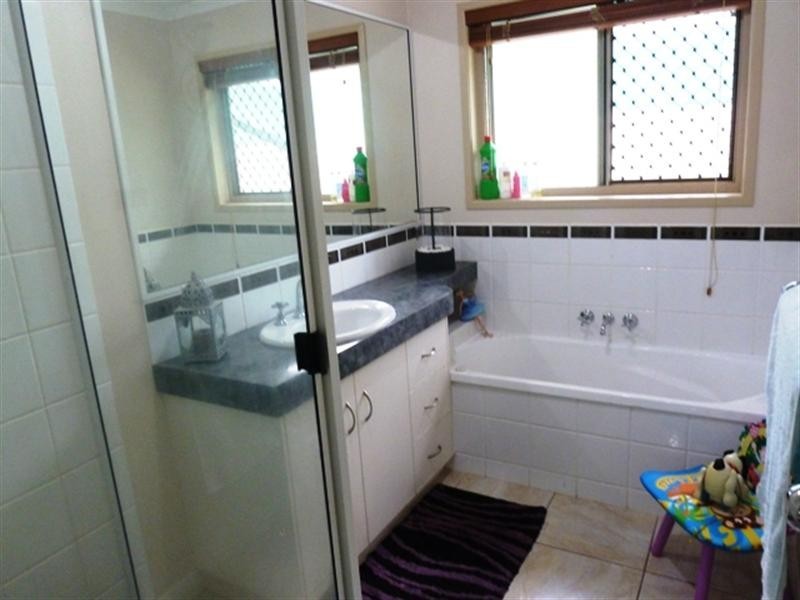 29 Marine Parade, Bucasia QLD 4750