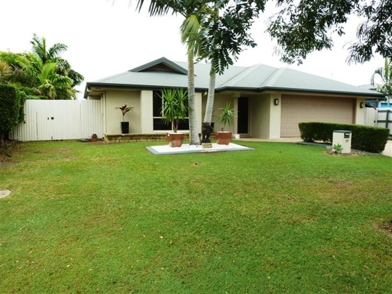 29 Marine Parade, Bucasia QLD 4750