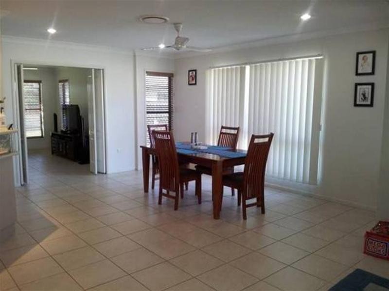 32 Monash Way, Ooralea QLD 4740