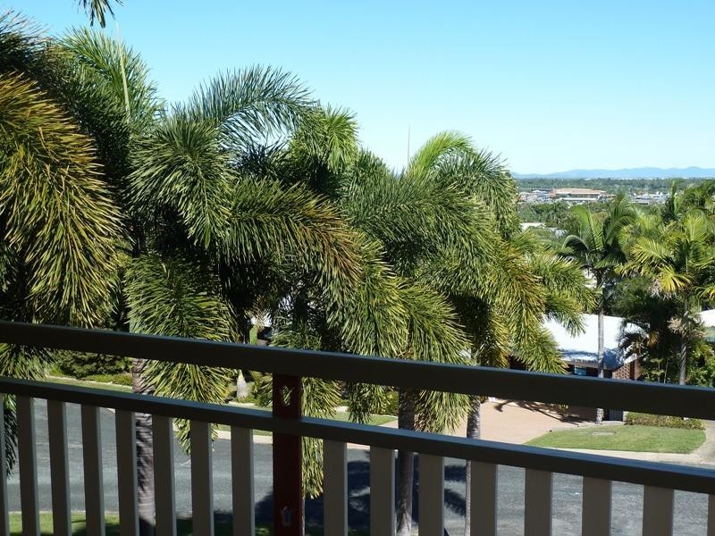 9 City View Court, Mount Pleasant QLD 4740