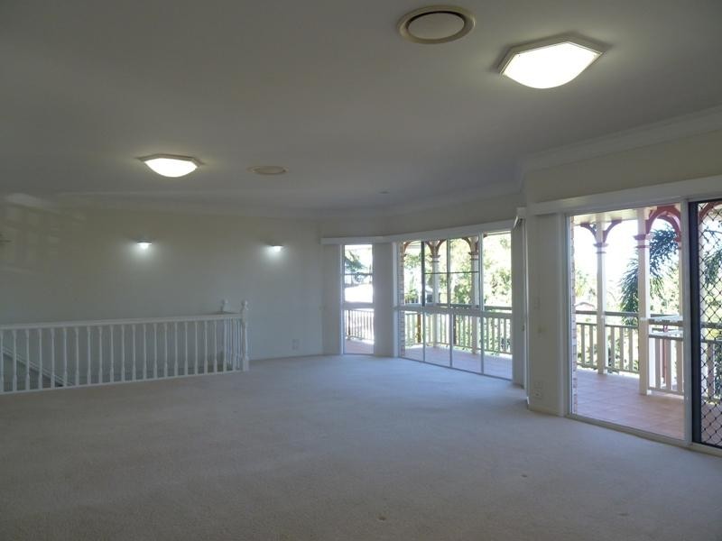 9 City View Court, Mount Pleasant QLD 4740