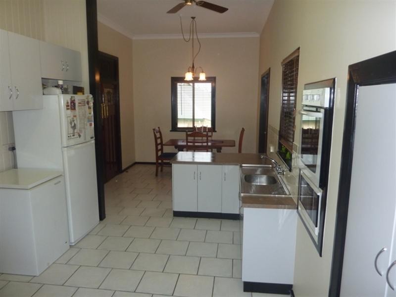 11 Harbour Road, North Mackay QLD 4740