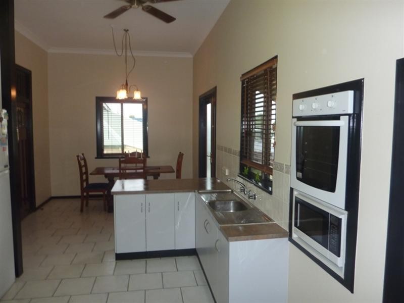 11 Harbour Road, North Mackay QLD 4740