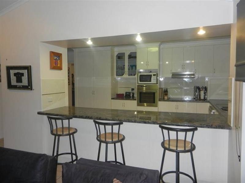 6 Driftwood Court, Rural View QLD 4740