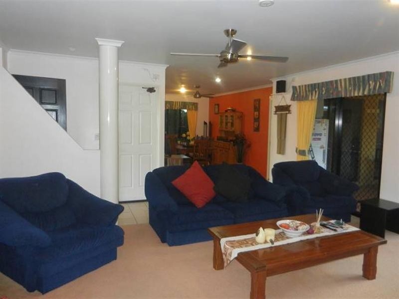 6 Driftwood Court, Rural View QLD 4740