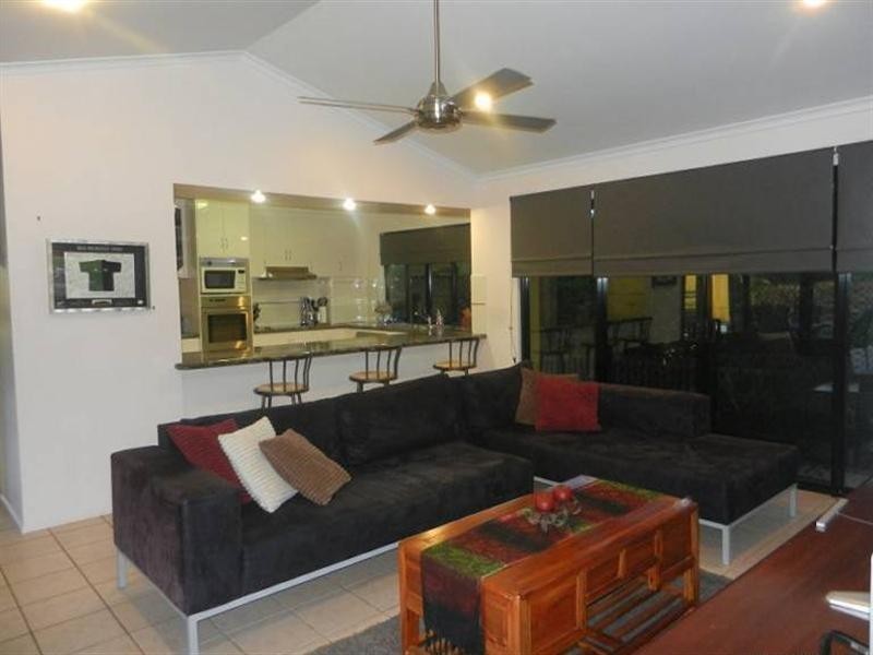 6 Driftwood Court, Rural View QLD 4740