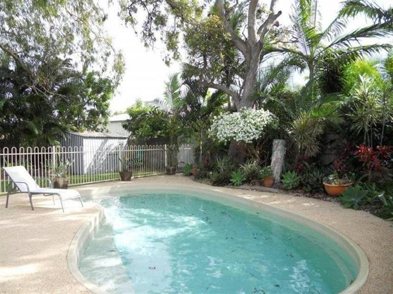 14 Cambridge Avenue, Andergrove QLD 4740