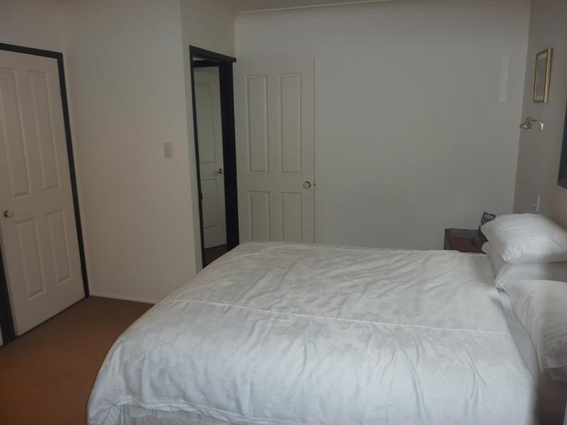 16 Whitten Court, Mount Pleasant QLD 4740