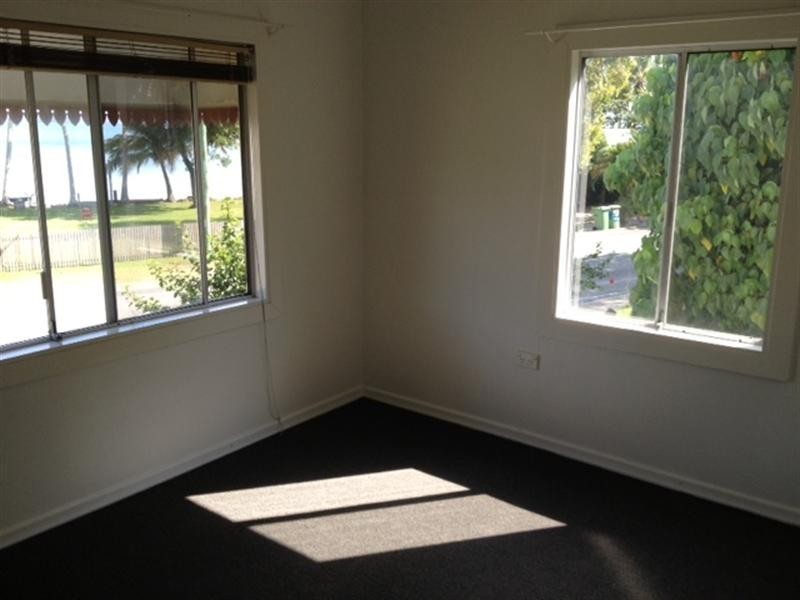 35 Ocean Avenue, Slade Point QLD 4740