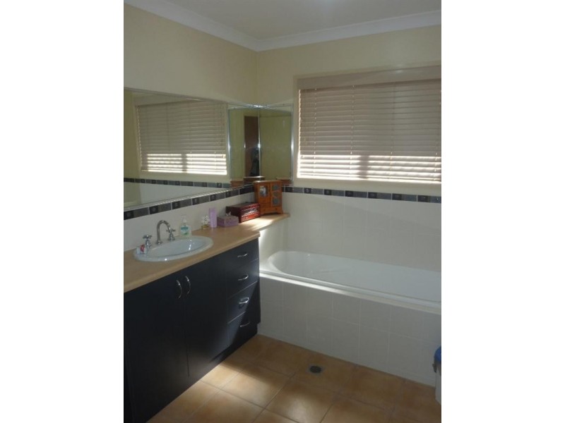 7 Magellan Drive, Andergrove QLD 4740