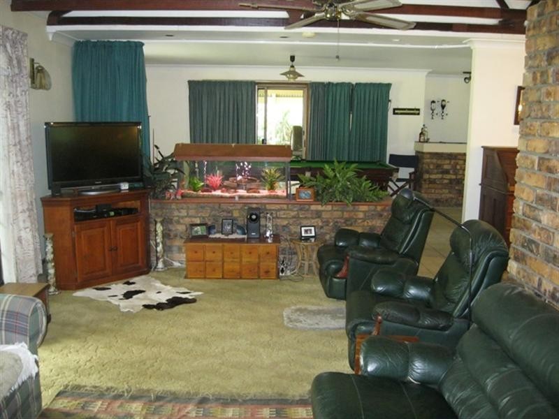 30 Nielsen Drive, Walkerston QLD 4751