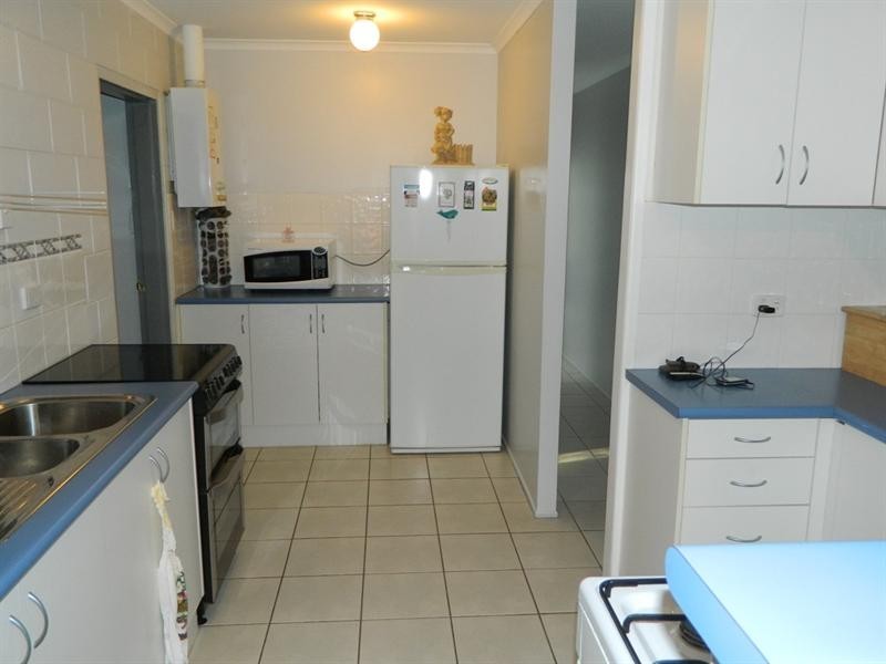 8 Galea Court, Habana QLD 4740