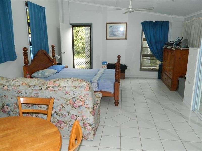 8 Galea Court, Habana QLD 4740