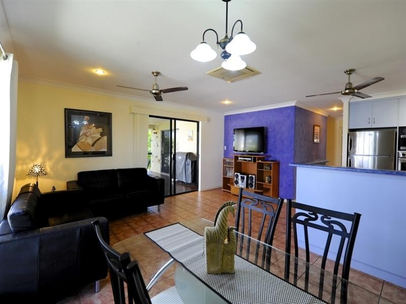 71 Slater Avenue, Blacks Beach QLD 4740