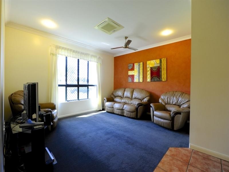 71 Slater Avenue, Blacks Beach QLD 4740