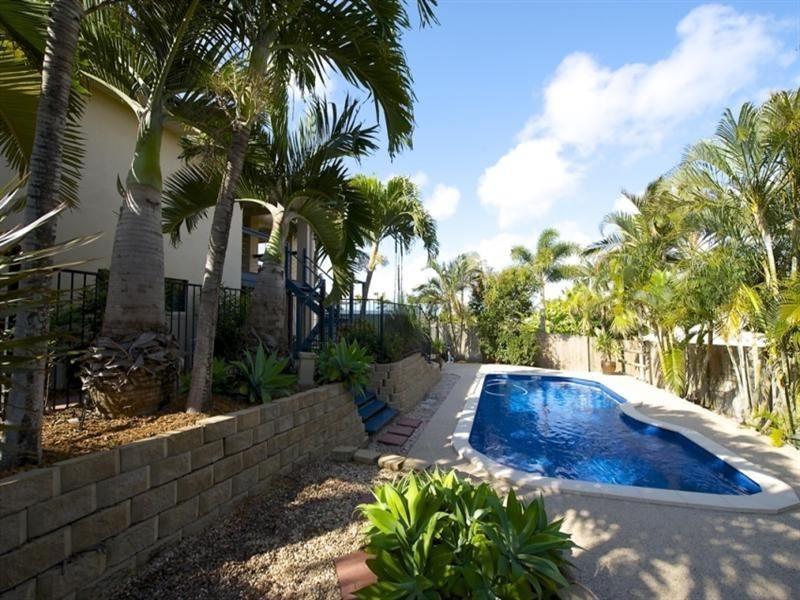 71 Slater Avenue, Blacks Beach QLD 4740