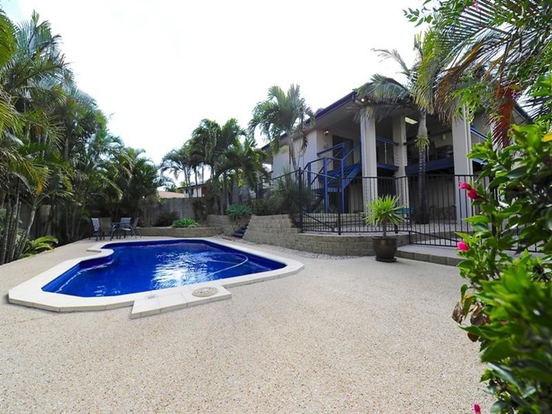 71 Slater Avenue, Blacks Beach QLD 4740