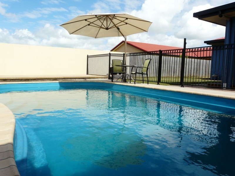 4 Cumming Court, Glenella QLD 4740