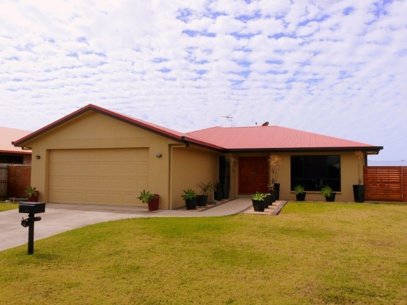 4 Cumming Court, Glenella QLD 4740