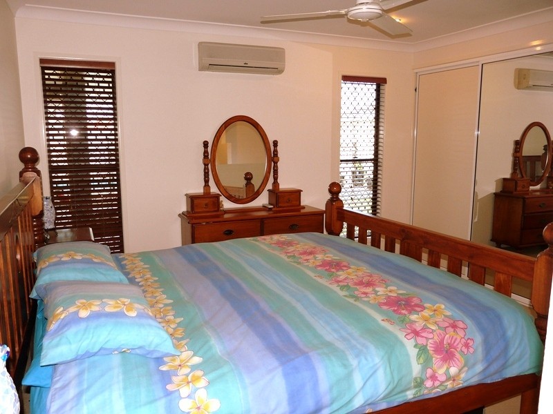 4 Cumming Court, Glenella QLD 4740