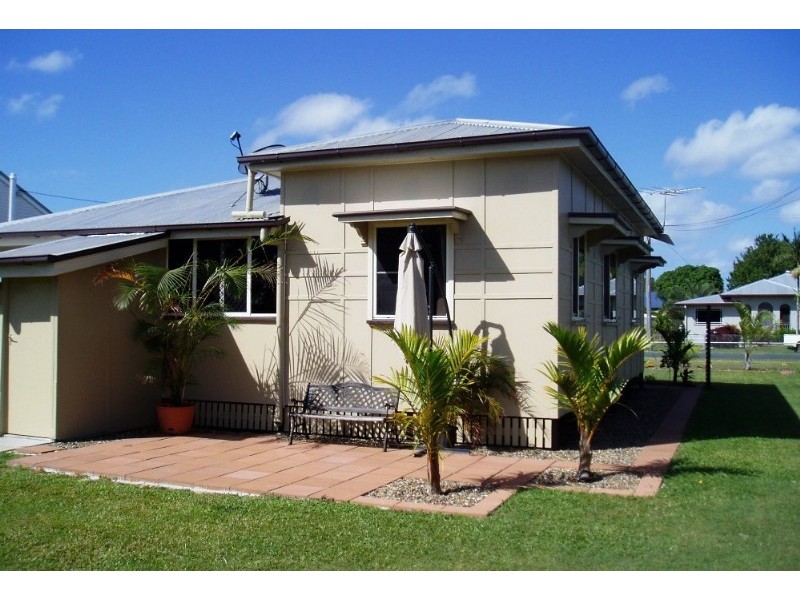 10 Duncan Street, West Mackay QLD 4740
