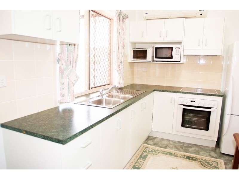 31 George Fordyce Drive, Rural View QLD 4740