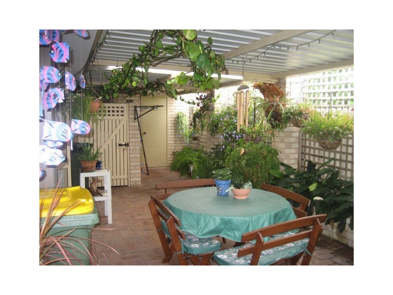 33 Tuckey Street, Mandurah WA 6210