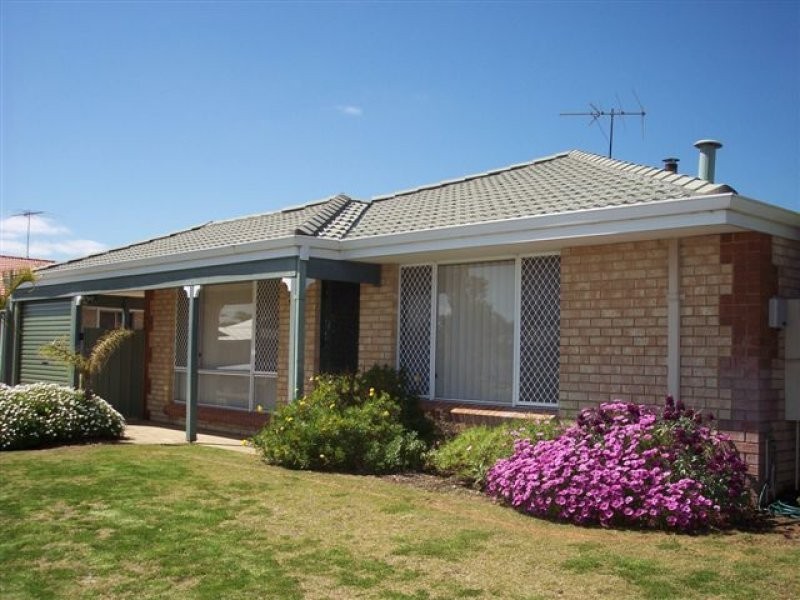 22 Canterbury Terrace, Meadow Springs WA 6210