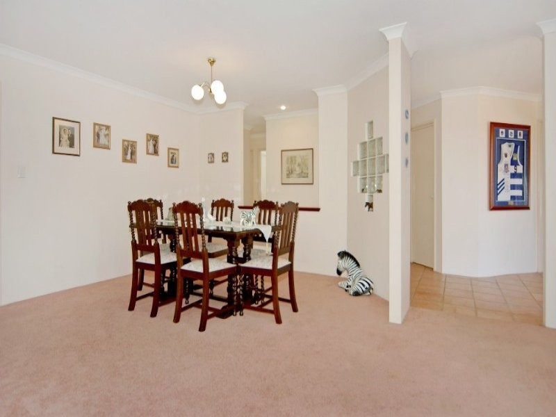 7 Cuvier Place, San Remo WA 6210