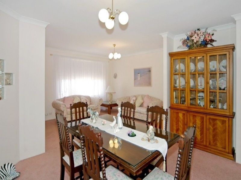 7 Cuvier Place, San Remo WA 6210